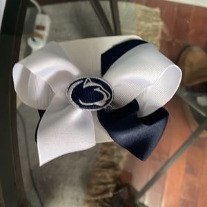 NWT Navy & White Penn State Hair Bow
